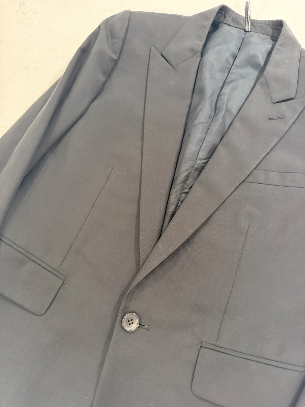 Dior Homme AW07 Cropped Blazer {{ color }} {{ brand }} {{ archive }} {{ season }} {{ year }} {{ hedi slimane }}