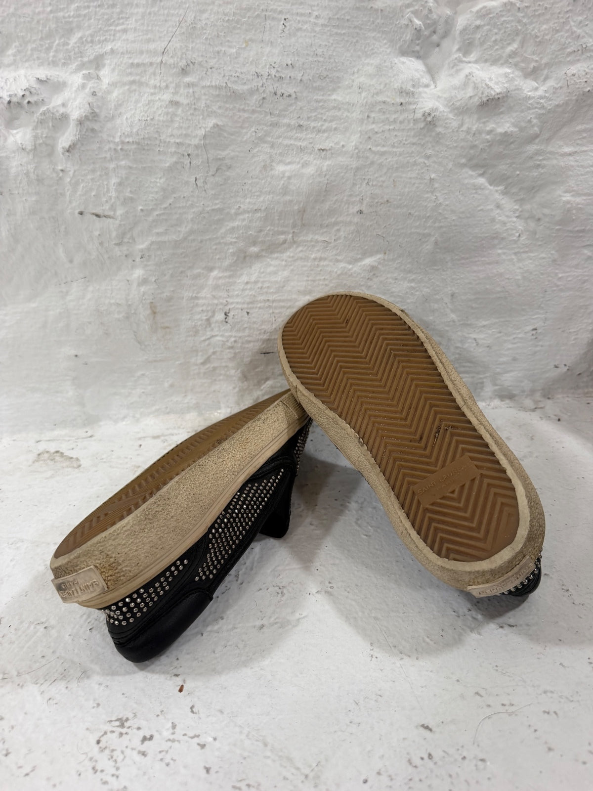 Saint Laurent Paris Studded Slip-Ons {{ color }} {{ brand }} {{ archive }} {{ season }} {{ year }} {{ hedi slimane }}