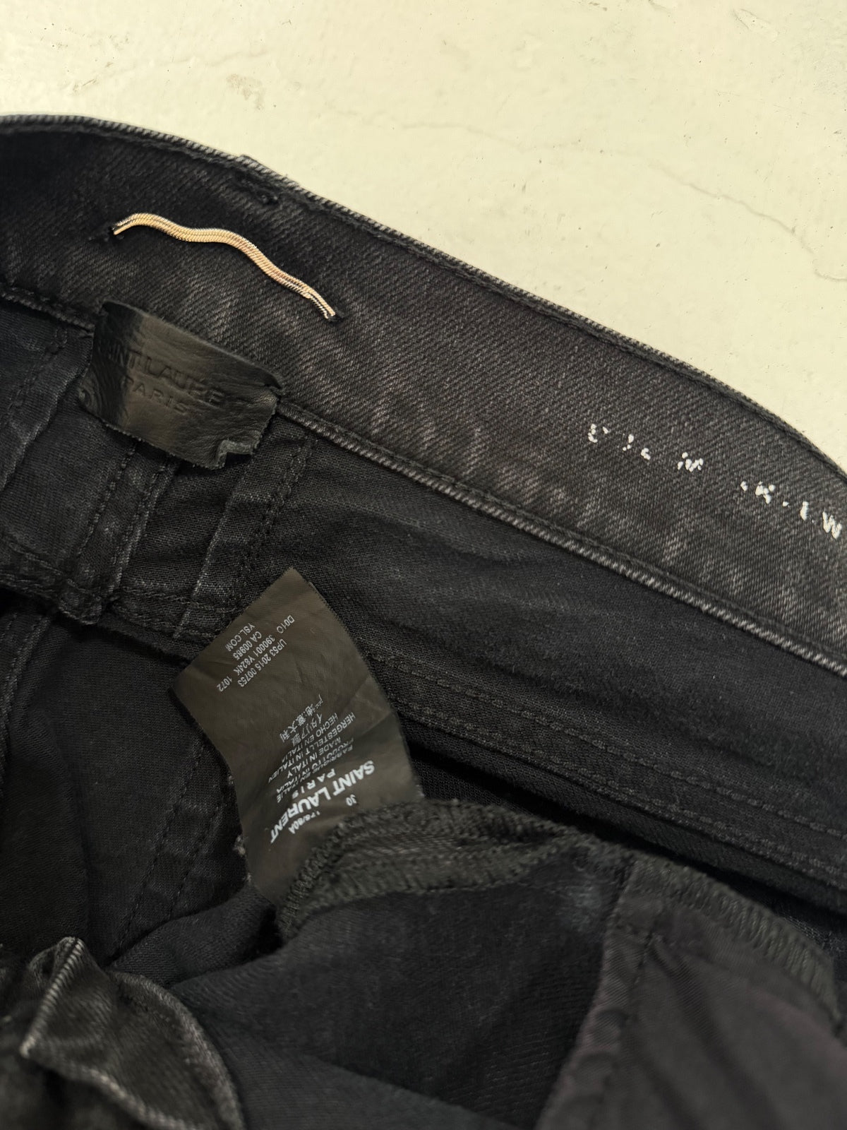 Saint Laurent Paris D01 Black Denim {{ color }} {{ brand }} {{ archive }} {{ season }} {{ year }} {{ hedi slimane }}
