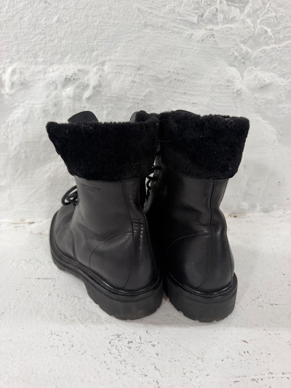 Saint Laurent Paris Combat Boots {{ color }} {{ brand }} {{ archive }} {{ season }} {{ year }} {{ hedi slimane }}