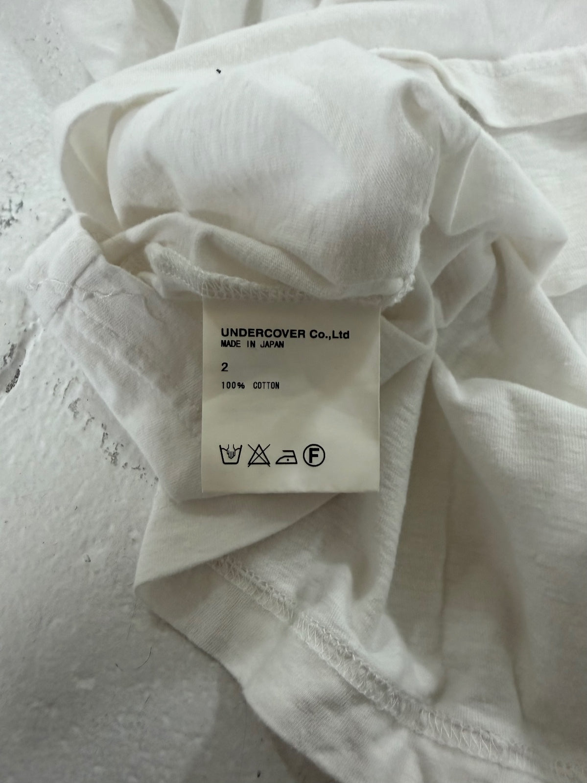 Undercover "Guruguru" Bear Tee {{ color }} {{ brand }} {{ archive }} {{ season }} {{ year }} {{ hedi slimane }}
