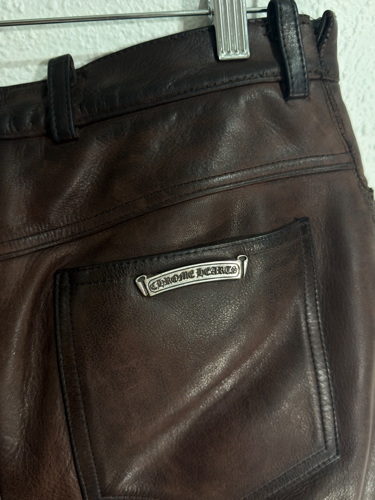 Chrome hearts 1/1 leather fluer knees {{ color }} {{ brand }} {{ archive }} {{ season }} {{ year }} {{ hedi slimane }}