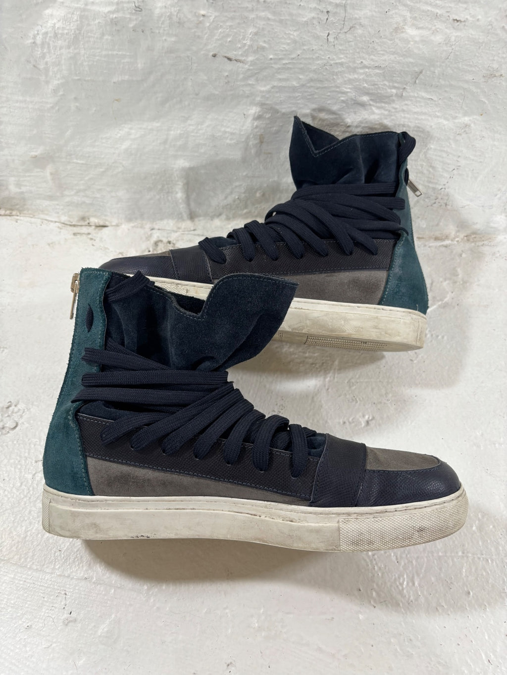KVA lace up sneakers {{ color }} {{ brand }} {{ archive }} {{ season }} {{ year }} {{ hedi slimane }}
