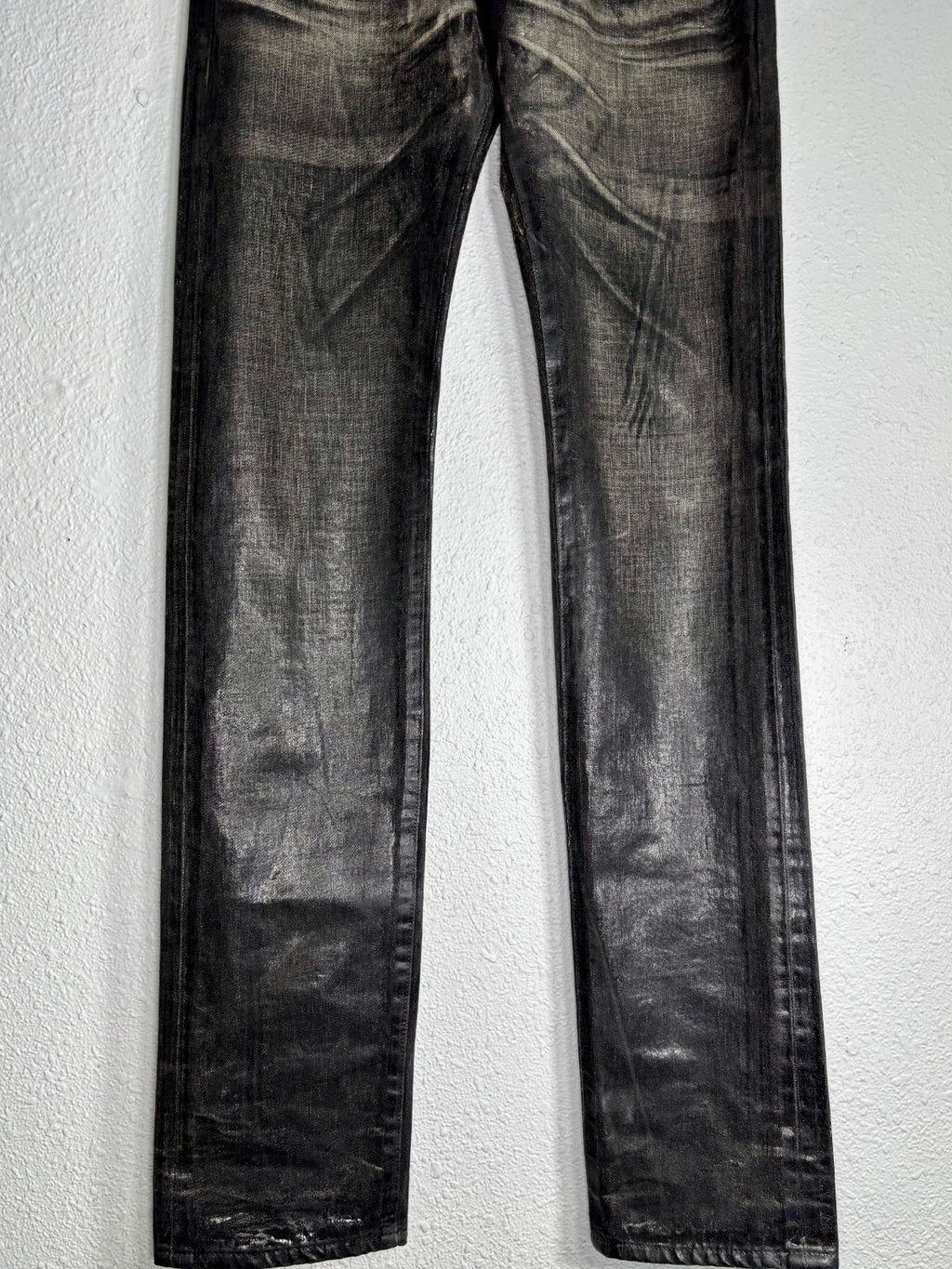 Dior Homme AW03 “Luster” Waxed Denim Jeans {{ color }} {{ brand }} {{ archive }} {{ season }} {{ year }} {{ hedi slimane }}