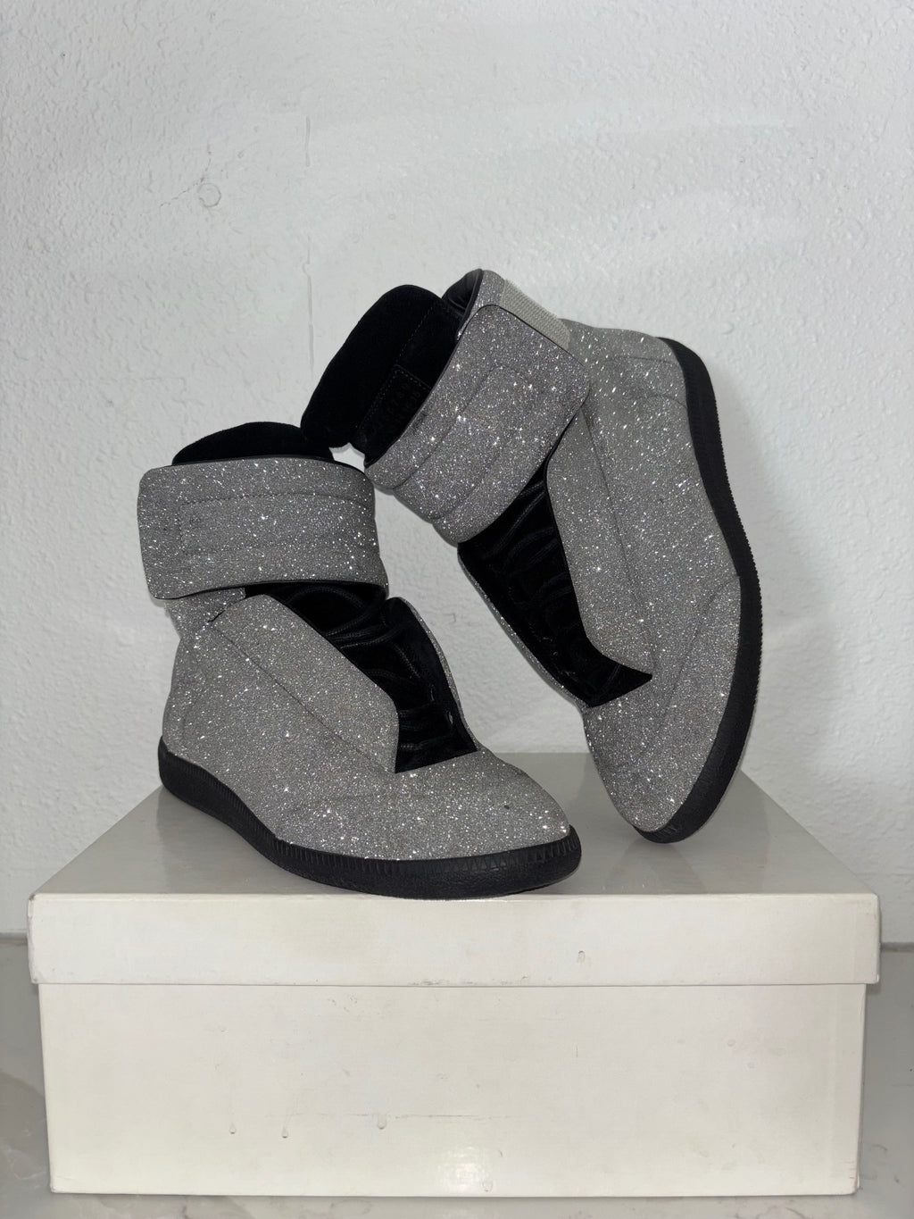 Maison Margiela Glitter Future Sneakers {{ color }} {{ brand }} {{ archive }} {{ season }} {{ year }} {{ hedi slimane }}