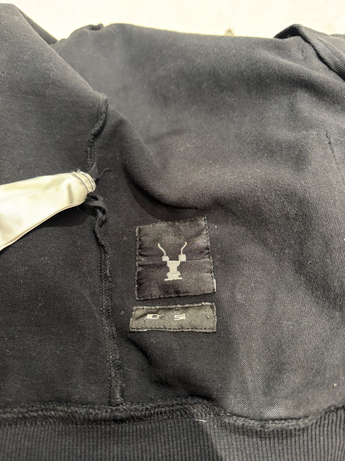 Rick Owen’s Mountain Zip {{ color }} {{ brand }} {{ archive }} {{ season }} {{ year }} {{ hedi slimane }}
