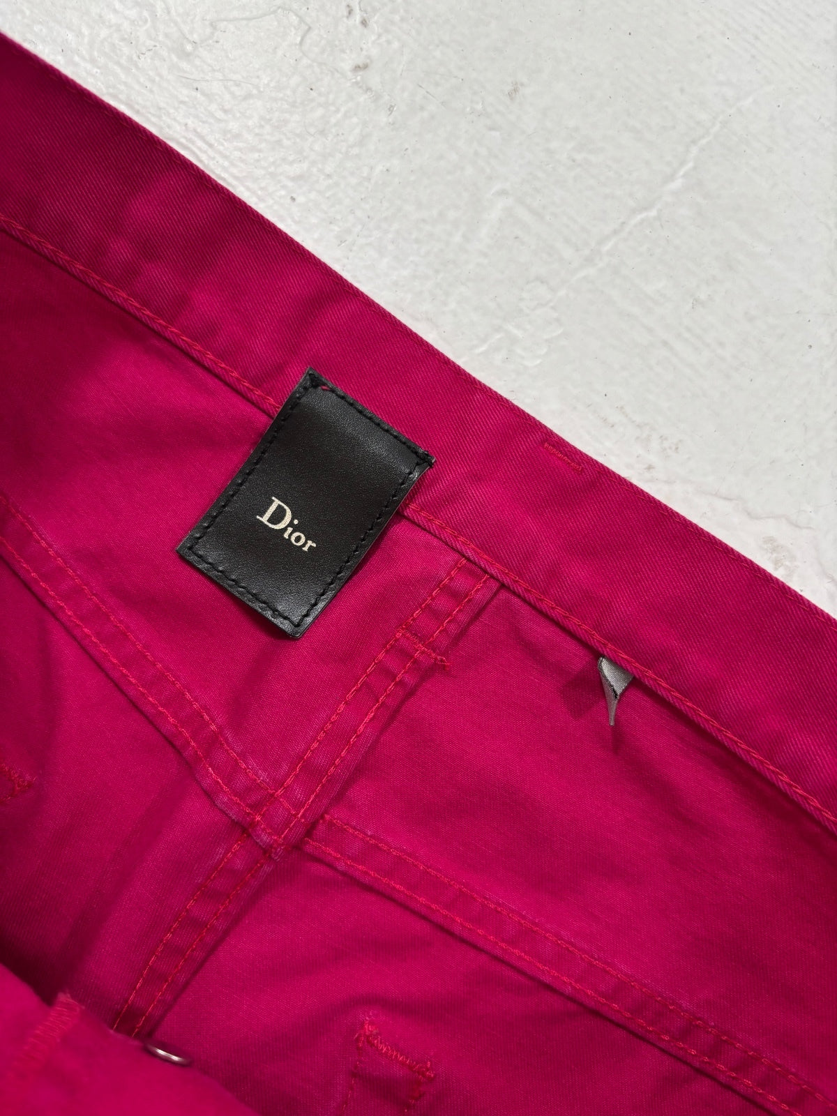 Dior Homme SS2005 Pink Fuchsia Jeans {{ color }} {{ brand }} {{ archive }} {{ season }} {{ year }} {{ hedi slimane }}