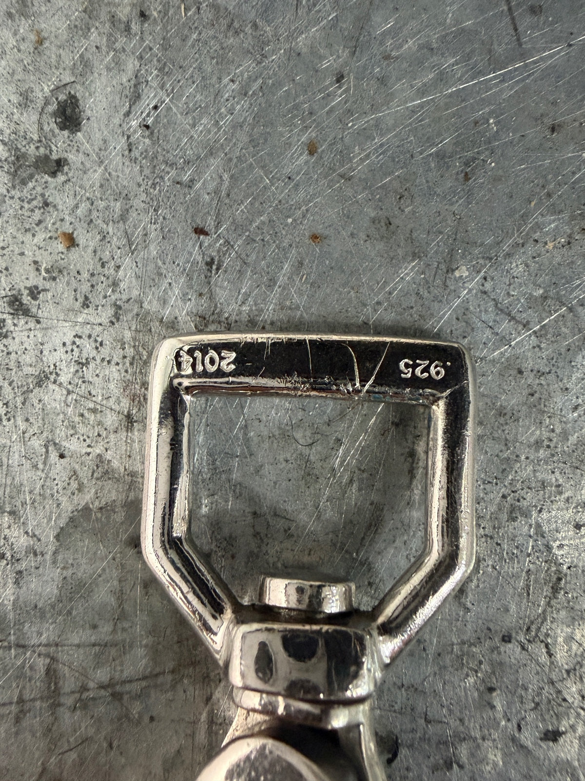 Chrome Hearts Clasp Keychain {{ color }} {{ brand }} {{ archive }} {{ season }} {{ year }} {{ hedi slimane }}