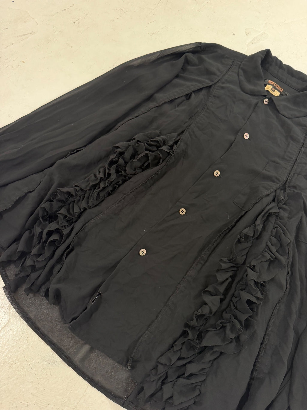Comme Des Garsons Scrunched Button-Up {{ color }} {{ brand }} {{ archive }} {{ season }} {{ year }} {{ hedi slimane }}