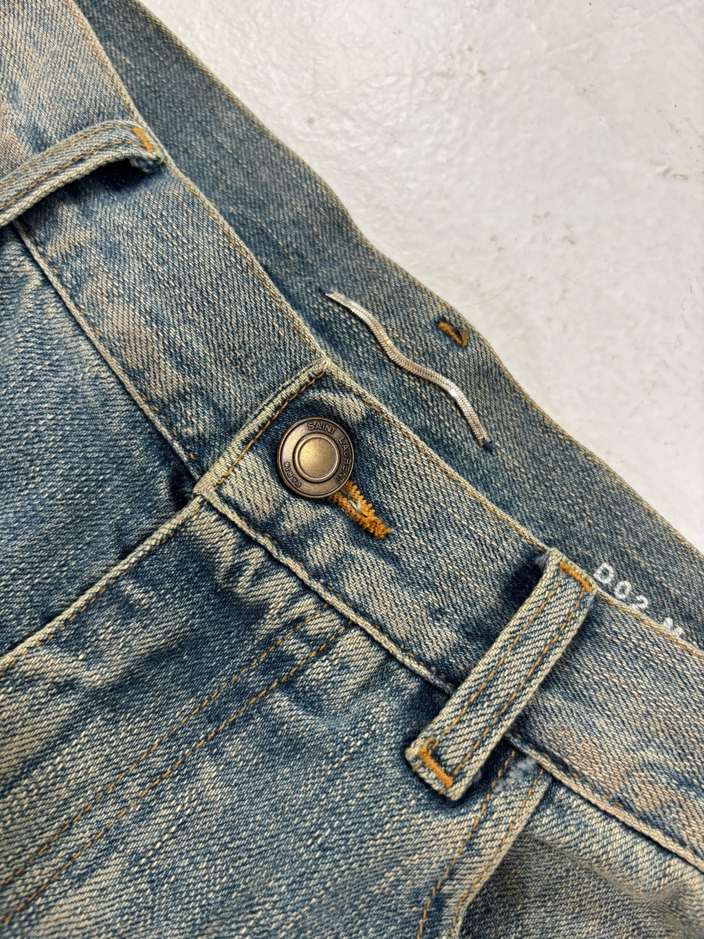 Saint Laurent Paris D02 Knife Cut Denim {{ color }} {{ brand }} {{ archive }} {{ season }} {{ year }} {{ hedi slimane }}