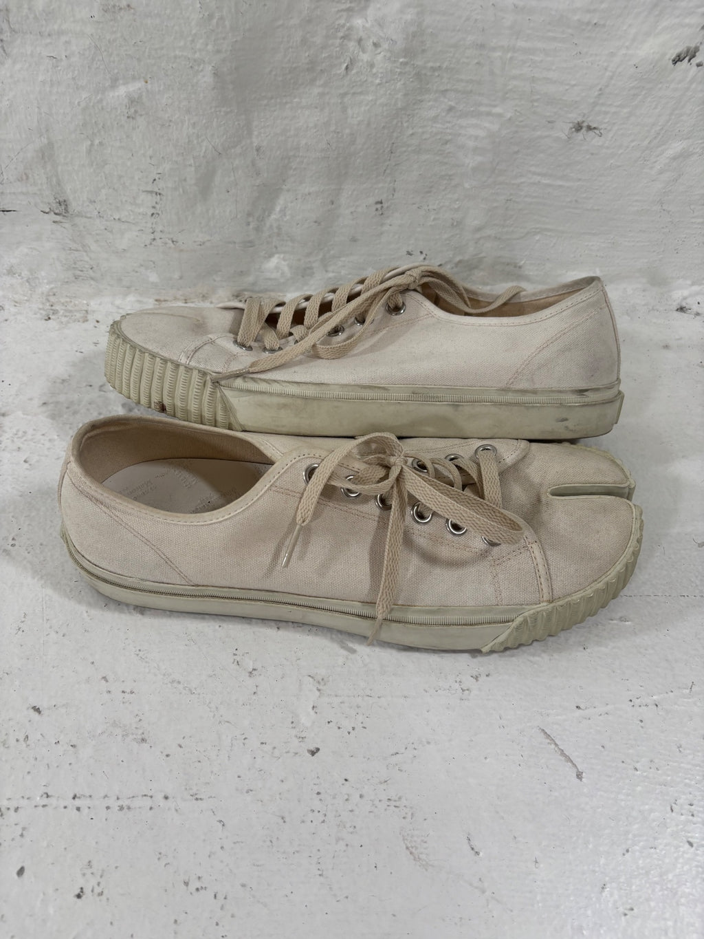 Maison Margiela Tabi Sneakers