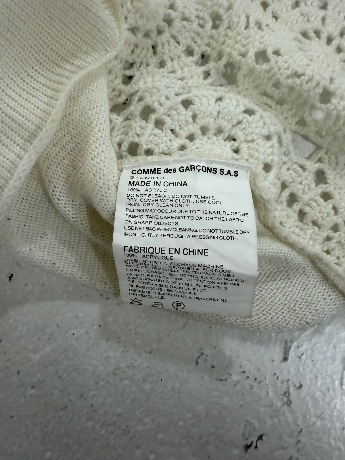 Comme Des Garcons Webbed Knitted Tee {{ color }} {{ brand }} {{ archive }} {{ season }} {{ year }} {{ hedi slimane }}