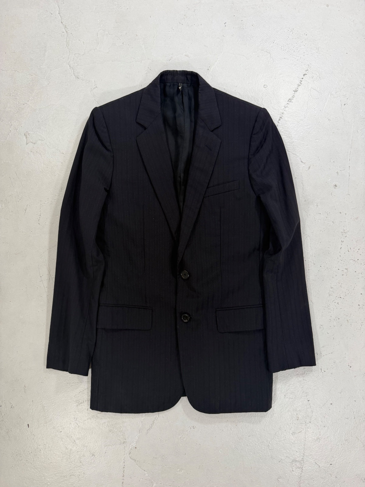 Dior Homme AW07 Pin-Striped Blazer {{ color }} {{ brand }} {{ archive }} {{ season }} {{ year }} {{ hedi slimane }}