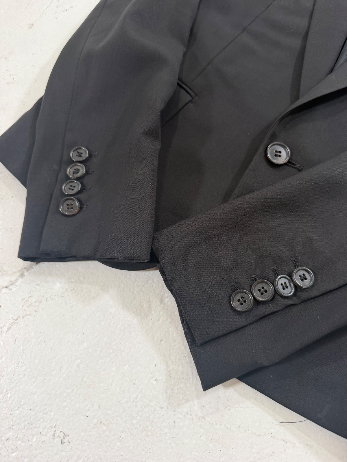 Dior Homme AW07 Cropped Blazer {{ color }} {{ brand }} {{ archive }} {{ season }} {{ year }} {{ hedi slimane }}