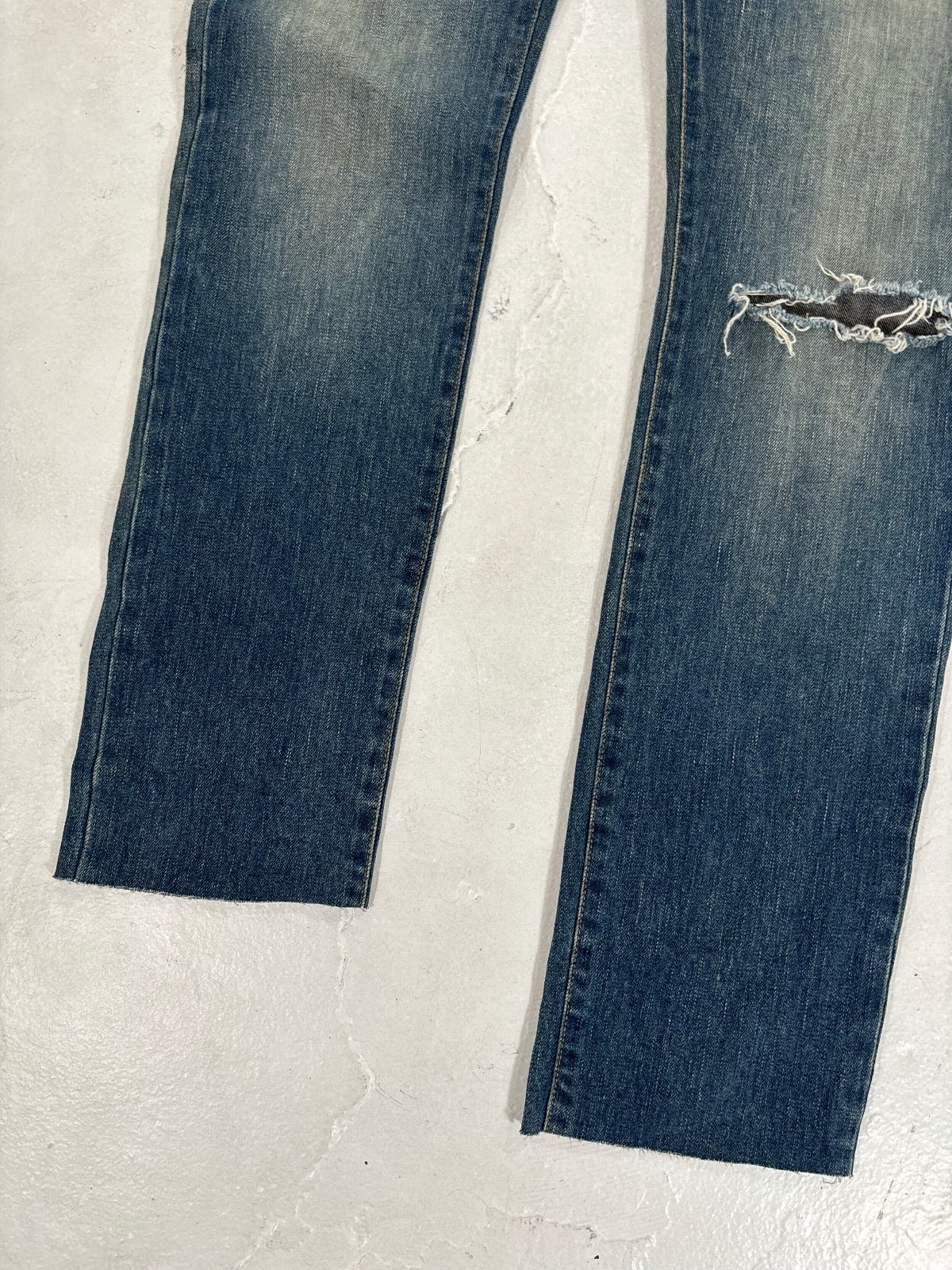 Saint Laurent Paris D02 Denim {{ color }} {{ brand }} {{ archive }} {{ season }} {{ year }} {{ hedi slimane }}