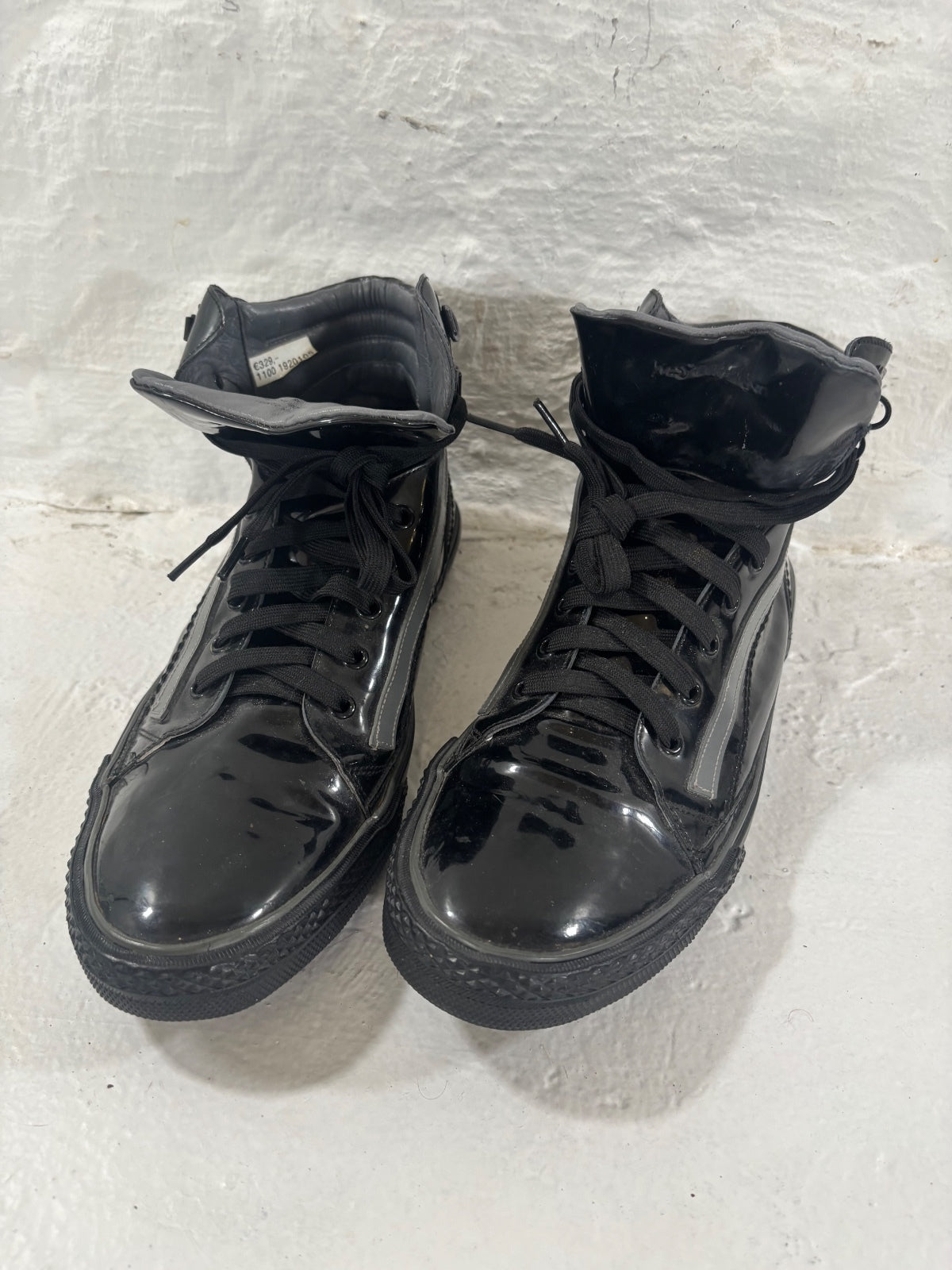 Yves Saint Laurent YSL Hightop Sneakers {{ color }} {{ brand }} {{ archive }} {{ season }} {{ year }} {{ hedi slimane }}
