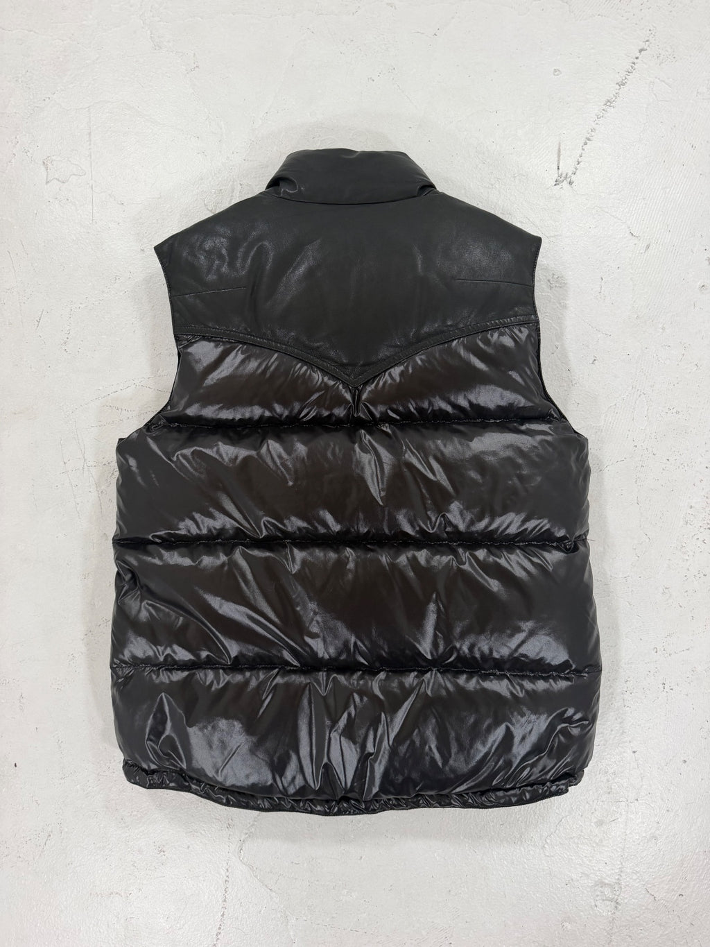 Number (N)ine Sheep Skin Nylon Vest {{ color }} {{ brand }} {{ archive }} {{ season }} {{ year }} {{ hedi slimane }}