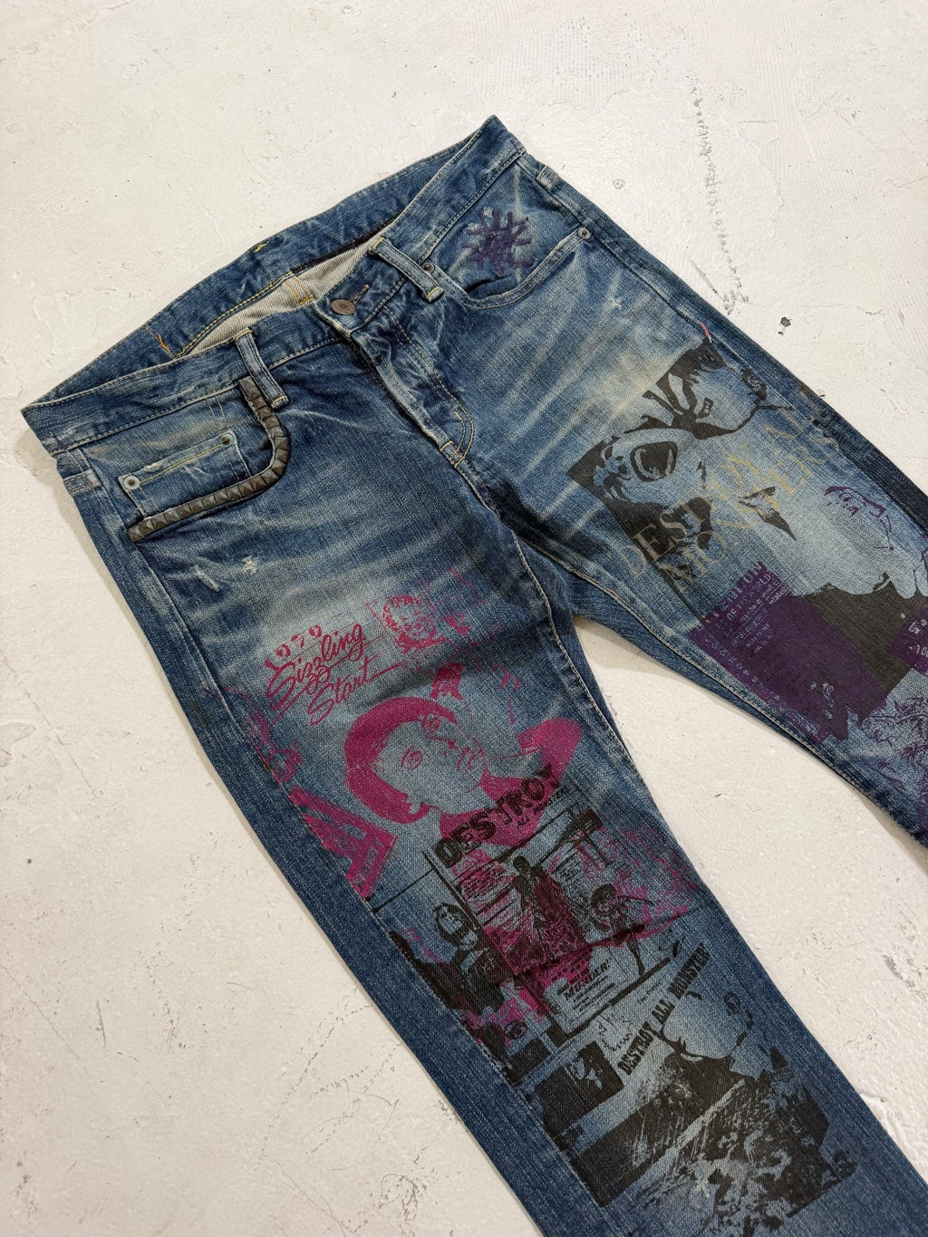 Hysteric Glamour Pin Up Printed Studded Denim {{ color }} {{ brand }} {{ archive }} {{ season }} {{ year }} {{ hedi slimane }}