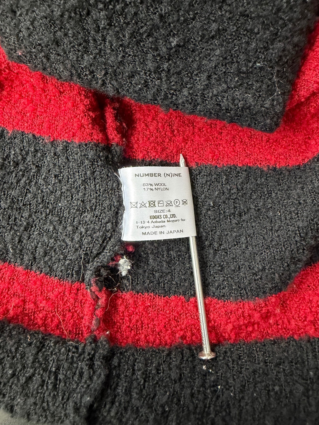 Number (N)ine Kurt Cobain Cardigan {{ color }} {{ brand }} {{ archive }} {{ season }} {{ year }} {{ hedi slimane }}