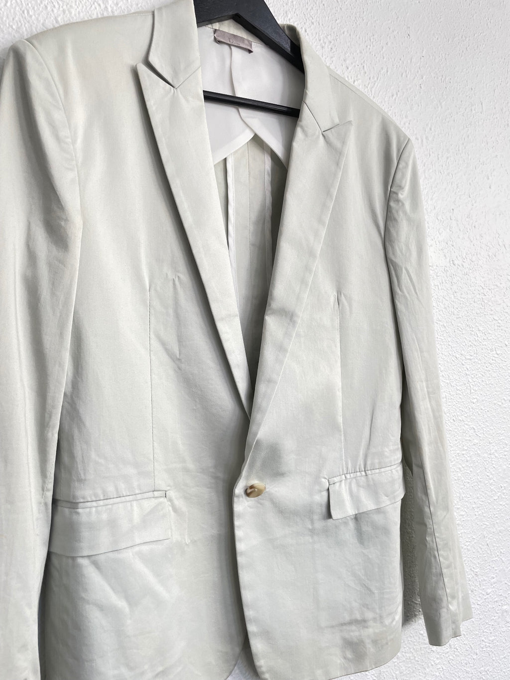 Dior Homme SS06 Icey White Blazer {{ color }} {{ brand }} {{ archive }} {{ season }} {{ year }} {{ hedi slimane }}