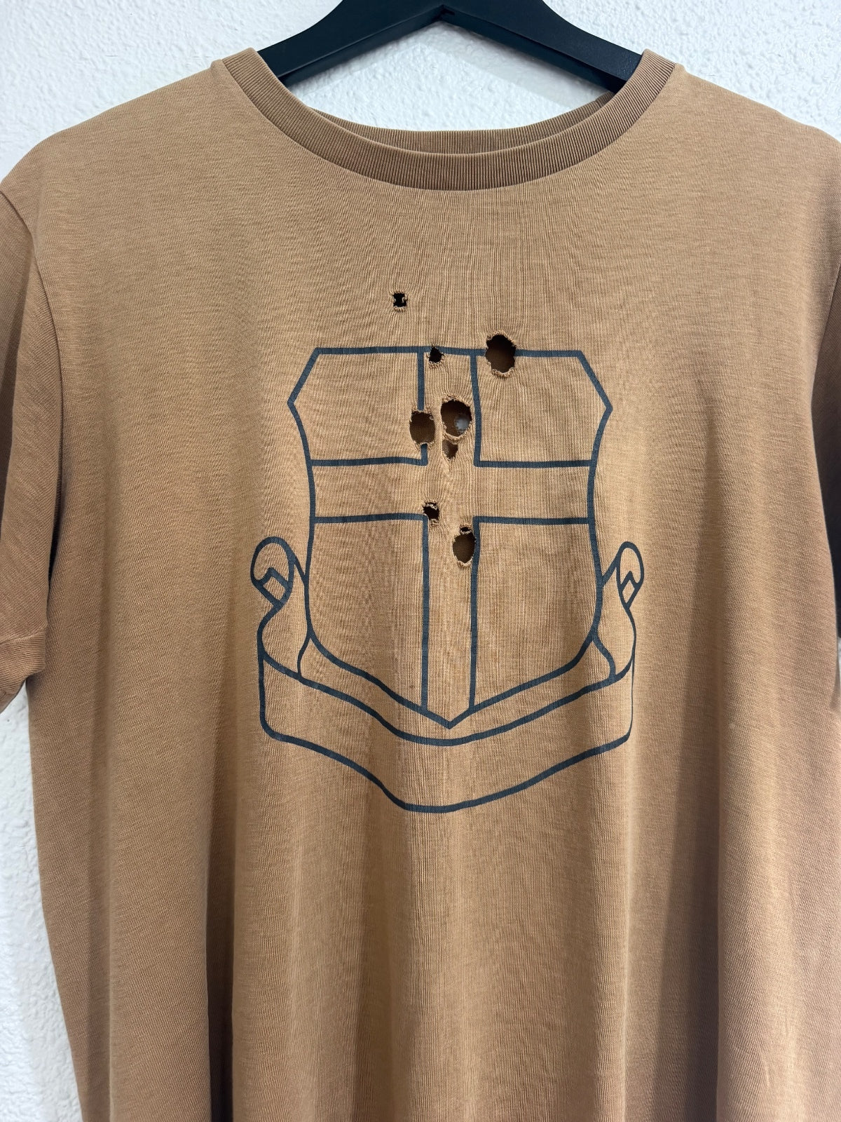 Number (N)ine AW01 Shield Tee {{ color }} {{ brand }} {{ archive }} {{ season }} {{ year }} {{ hedi slimane }}