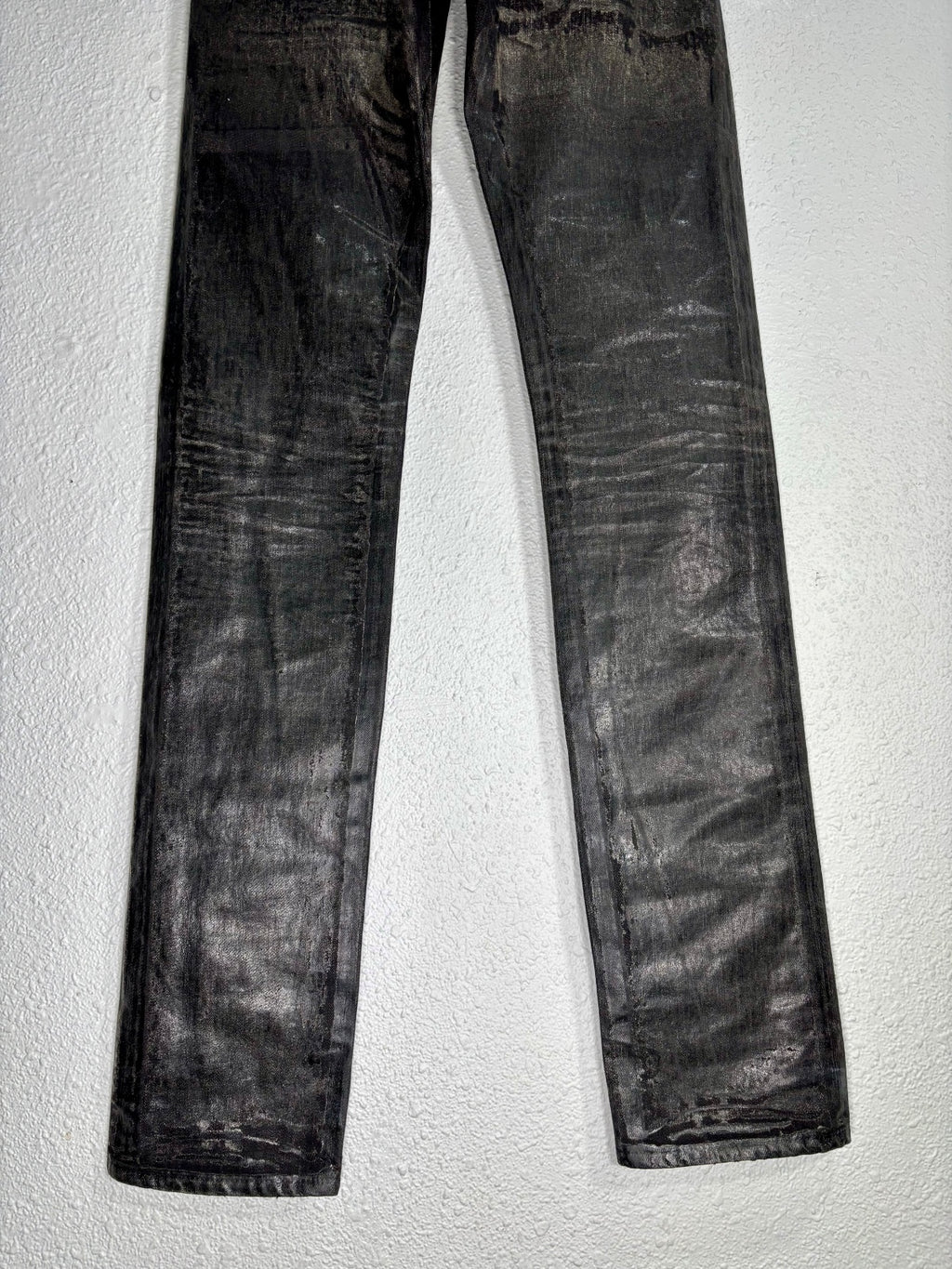 Dior Homme AW03 “Luster” Waxed Denim Jeans {{ color }} {{ brand }} {{ archive }} {{ season }} {{ year }} {{ hedi slimane }}