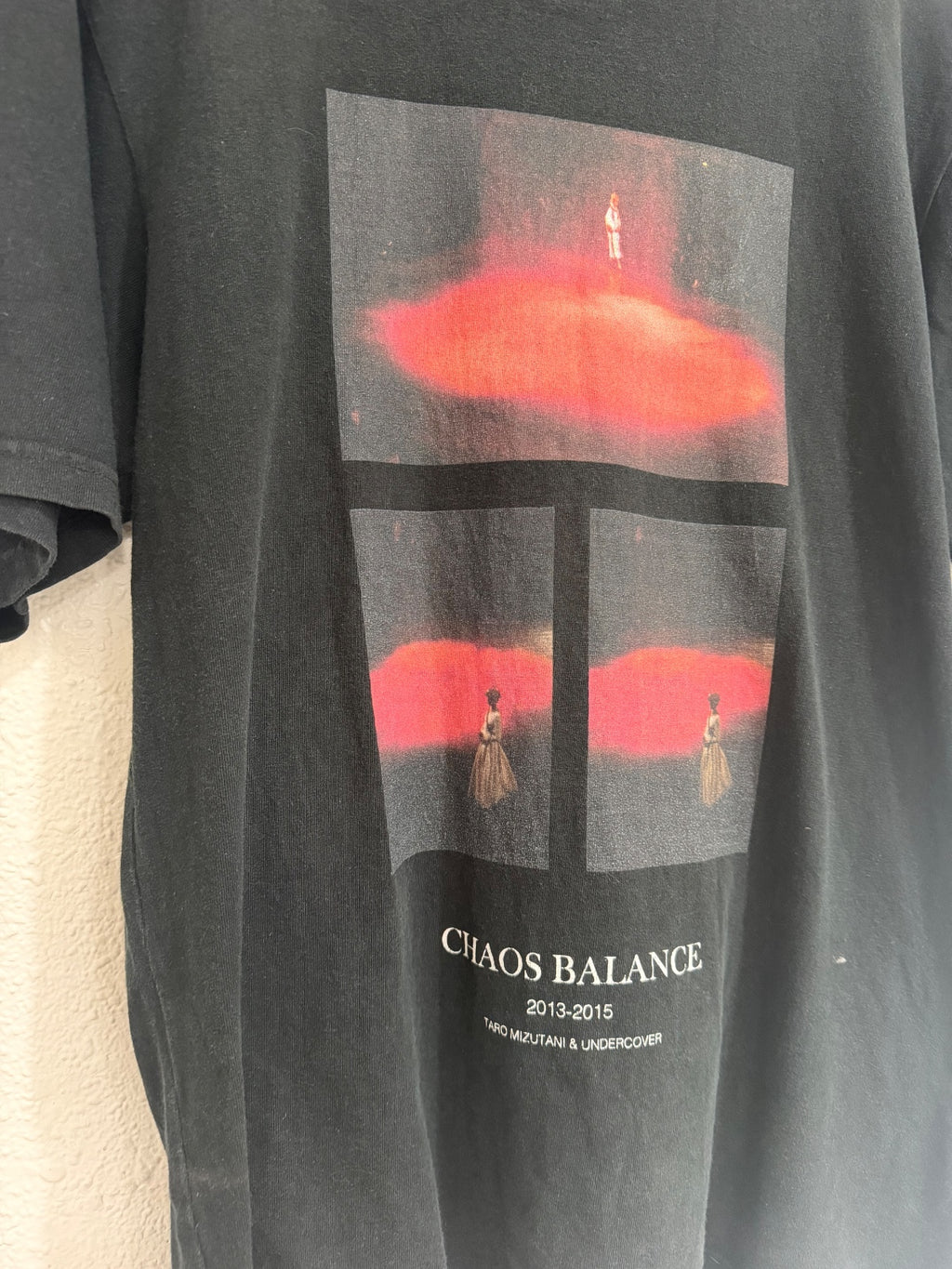 Undercover Chaos Balance Tee {{ color }} {{ brand }} {{ archive }} {{ season }} {{ year }} {{ hedi slimane }}