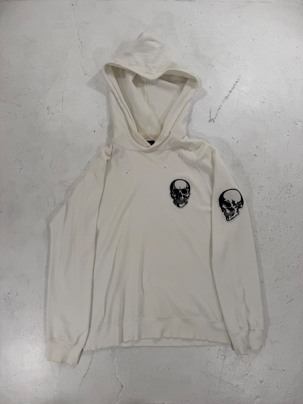 Number (N)ine White Double Skull Hoodie {{ color }} {{ brand }} {{ archive }} {{ season }} {{ year }} {{ hedi slimane }}