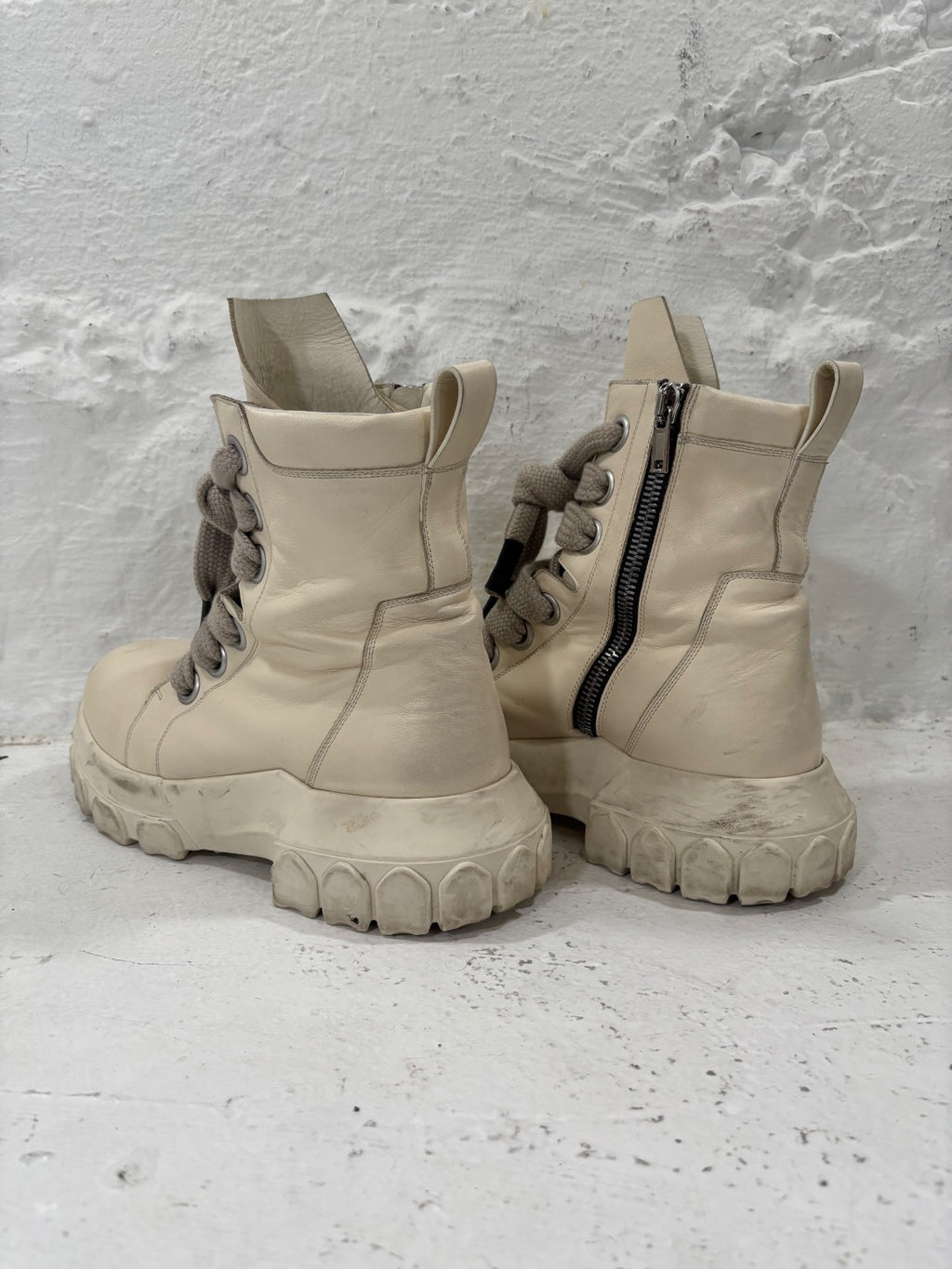Rick Owens Jumbo Lace Bozo Boots {{ color }} {{ brand }} {{ archive }} {{ season }} {{ year }} {{ hedi slimane }}
