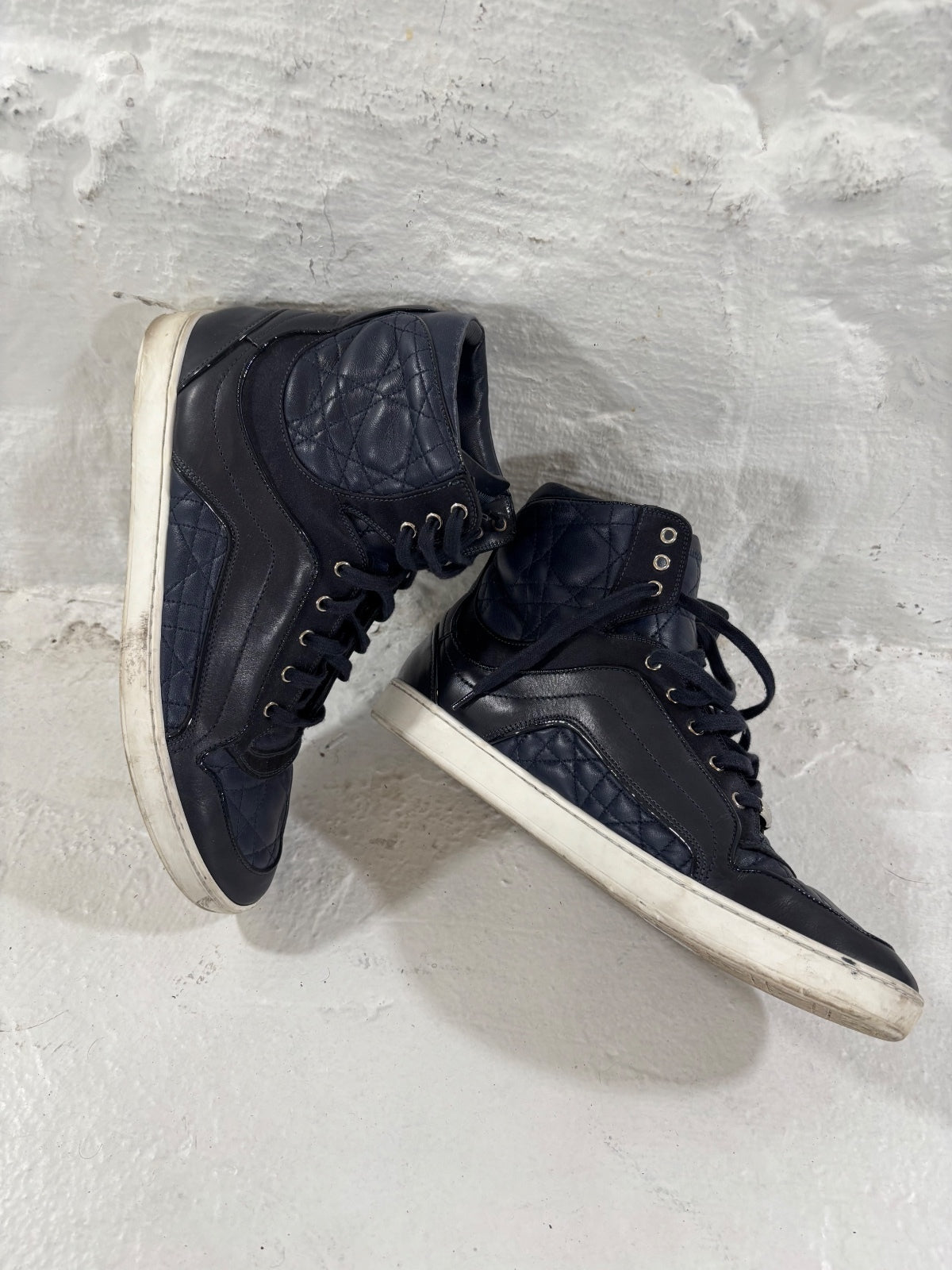 Dior Homme Quilted Sneakers {{ color }} {{ brand }} {{ archive }} {{ season }} {{ year }} {{ hedi slimane }}