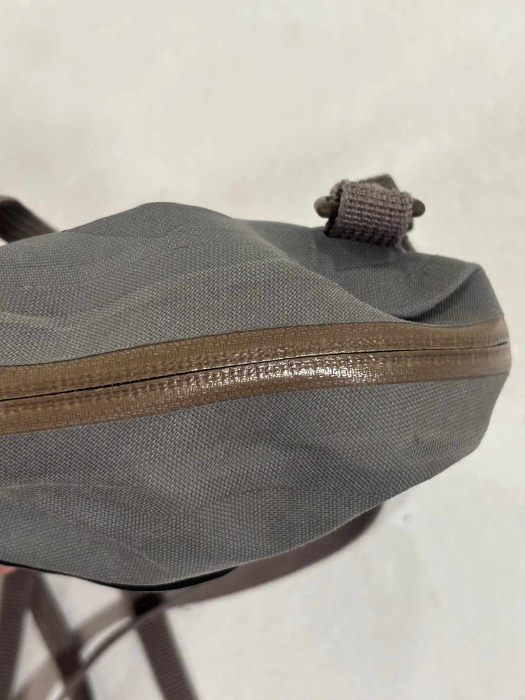 Rick Owens X Eastpack Phone bag {{ color }} {{ brand }} {{ archive }} {{ season }} {{ year }} {{ hedi slimane }}