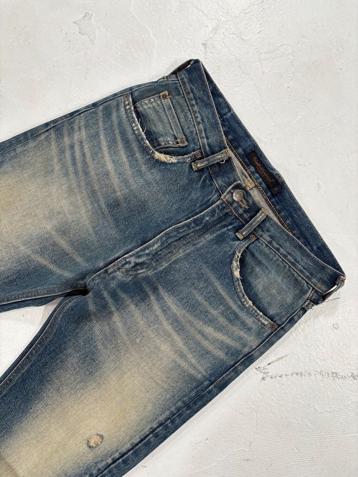 Undercover Ss04 52 denim {{ color }} {{ brand }} {{ archive }} {{ season }} {{ year }} {{ hedi slimane }}