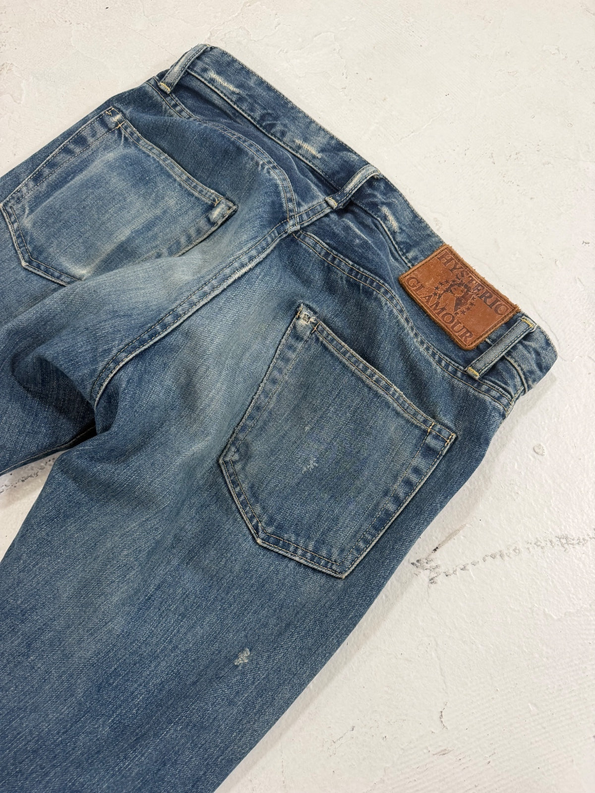 Hysteric Glamour – Archive On Waters