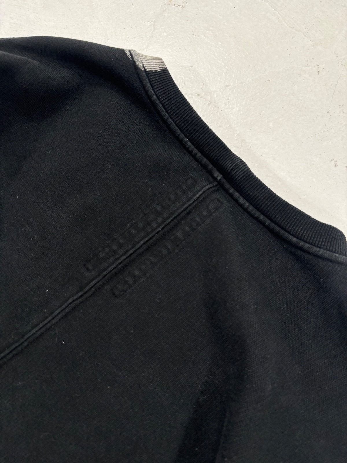 Rick Owens Vomit Bleach Crewneck {{ color }} {{ brand }} {{ archive }} {{ season }} {{ year }} {{ hedi slimane }}